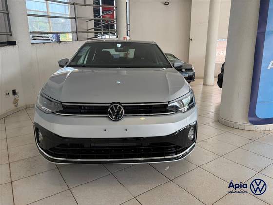 VOLKSWAGEN VIRTUS 1.0 200 TSI HIGHLINE AUTOMÁTICO